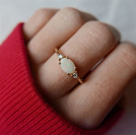 Simple Opal Ring: A Timeless Classic