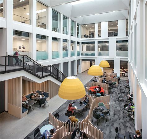 Simpson Hall: A Historic Landmark and Modern Academic Hub at the University of Florida