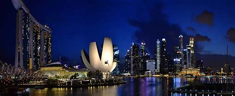 Singapore: A Canvas of Architectural Wonders