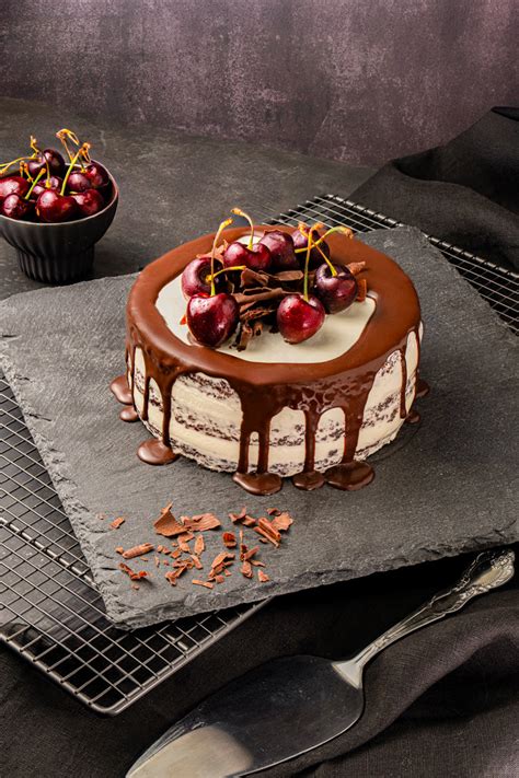 Sisi Secret Cakes: Unveiling the Sweetest Innovation in the Baking Industry