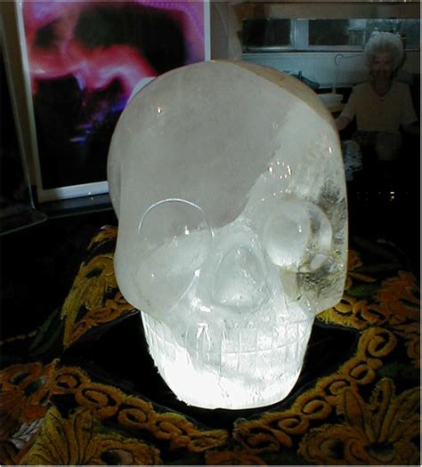 Skulls and Crystals: An Ancient and Mystical Bond