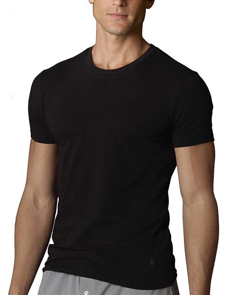 Slim Fit Black T-Shirt: The Essential Piece for Any Wardrobe