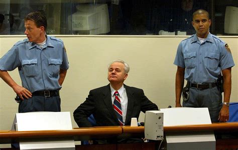 Slobodan Milosevic on Trial: A Companion Kindle Editon