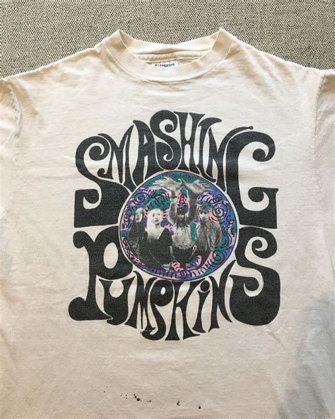 Smashing Pumpkins T-Shirts: A Timeless Fashion Statement for Music Lovers