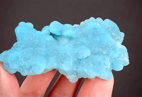 Smithsonite Crystals: A Comprehensive Guide to Their Beauty, Benefits, and Beyond