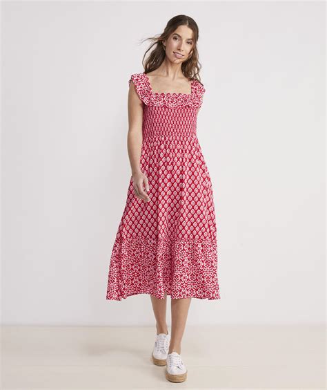 Smocked Midi Dresses: 10,000+ Reasons to Love Them