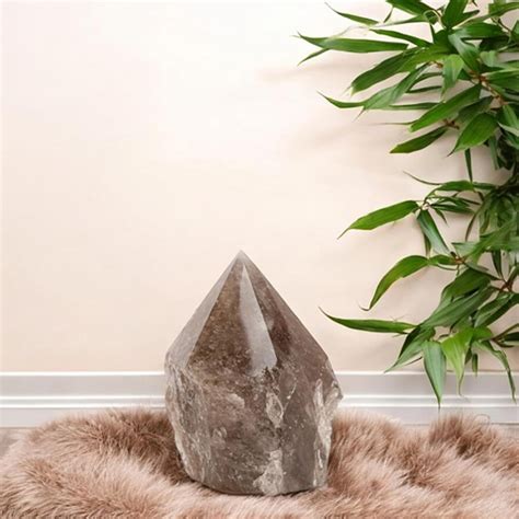 Smoky Quartz Crystal: The Ultimate Guide to Grounding, Protection, and Manifestation