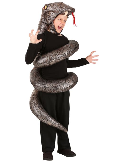 Snake Cosplay: Embrace the Slither, Ssssssshake the World