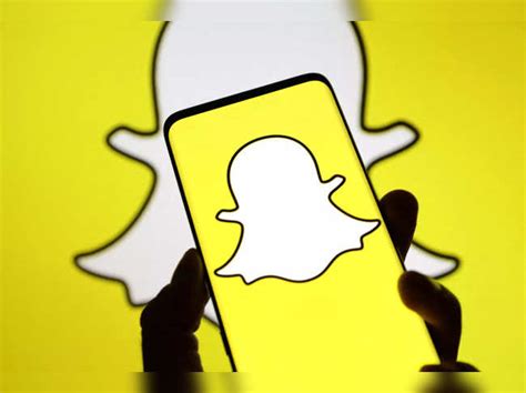 Snapchat's Q4 Earnings Beat Estimates