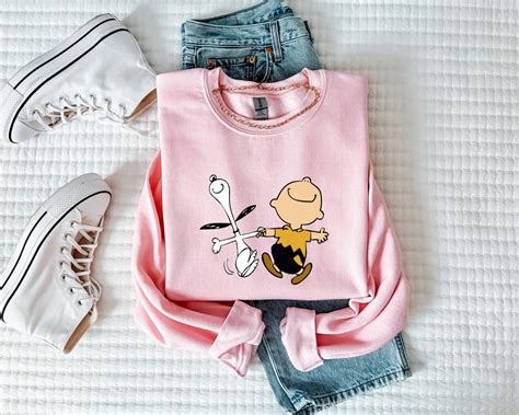 Snoopy Vintage Sweatshirts: A Nostalgic Throwback for Peanuts Fans