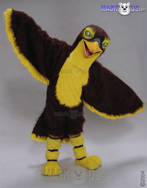 Soar into the Sky with an Exhilarating Hawk Costume