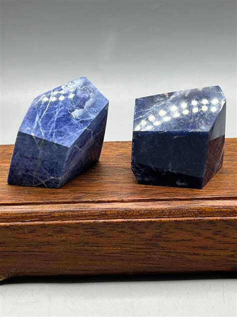 Sodalite Blue: A Mesmerizing Hue