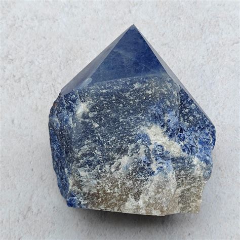 Sodalite Crystal: A Comprehensive Guide to Its Benefits and Applications