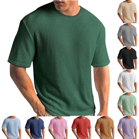 Solid-colored shirts: