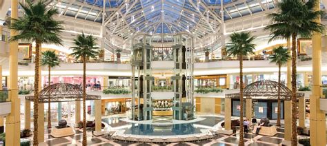 Somerset Mall: Your Guide to the Ultimate Shopping Destination in Troy, Michigan