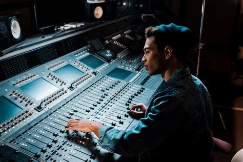 Sound Designer Pay: A Comprehensive Guide to Earning Potential