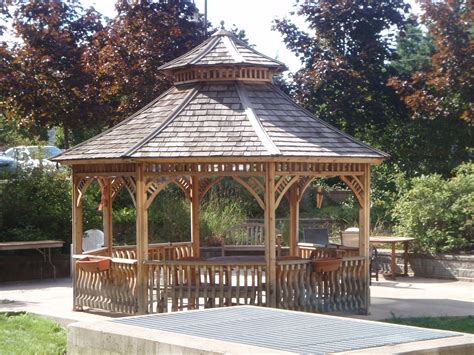 Spacious Gazebo Area