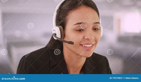 Spanish-speaking customer service representatives: