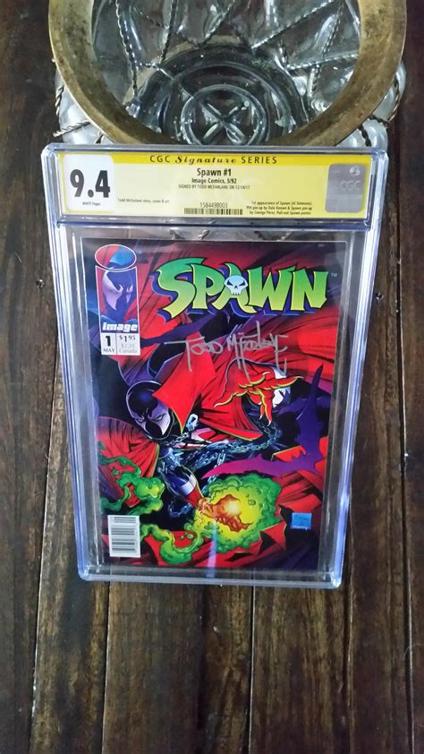 Spawn No 1 in 3-d M-Con Exclusive Signed by Todd McFarlane Doc