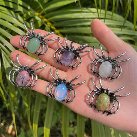 Spider Crystal: The Gemstone That Embodies Strength and Resilience