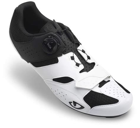 Spinning Shoes: The Ultimate Guide for Indoor Cycling Enthusiasts