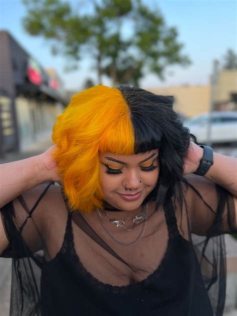 Split Dye Hair: A Bold and Vibrant Hair Trend