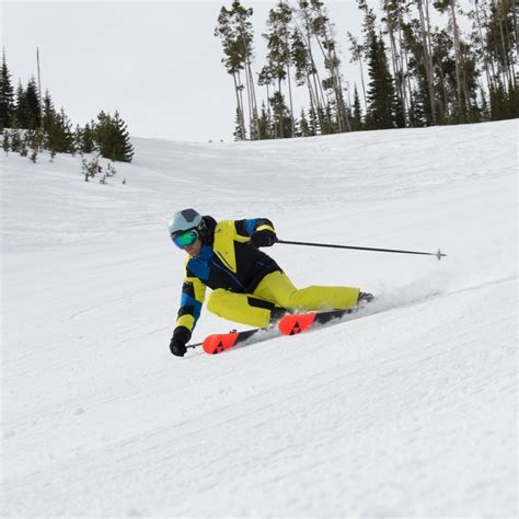 Spyder: A Comprehensive Guide to the Premium Skiwear Brand