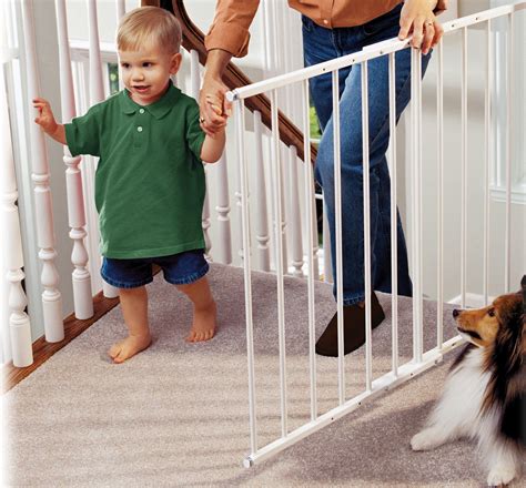 Stair Door Gates: An Essential Guide to Child and Elderly Safety