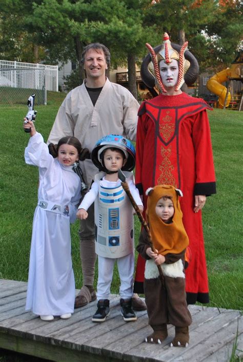 Star Wars Family Costumes: A Galaxy of Memories