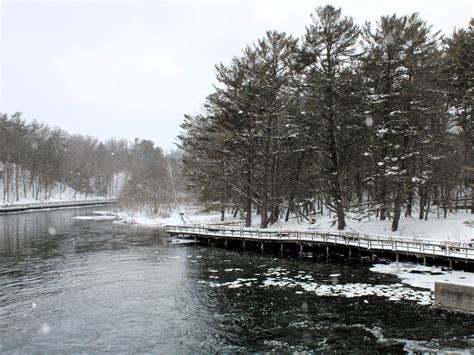 States to Visit in the USA in December: A Winter Wonderland Awaits