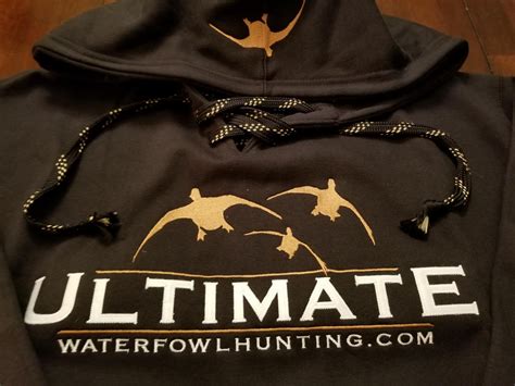 Stay Warm and Look Sharp: The Ultimate Guide to Waterfowl Hunting Sweatshirts