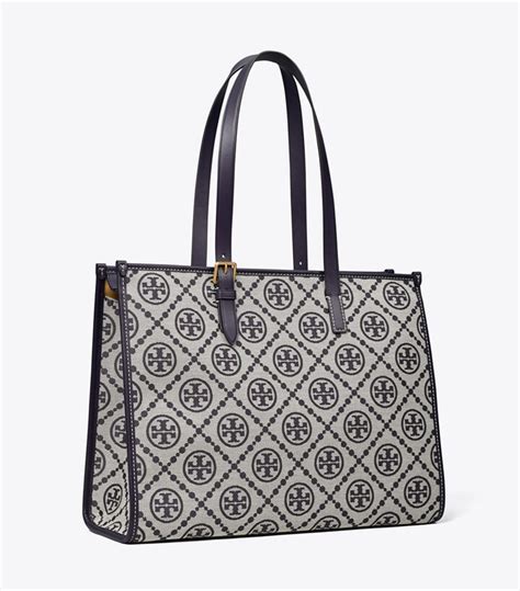 Step into Style: Elevate Your Wardrobe with the Unmissable Tory Burch Tote Bag Sale