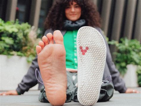 Step into a World of Natural Movement: Unlocking the Benefits of Vivobarefoot