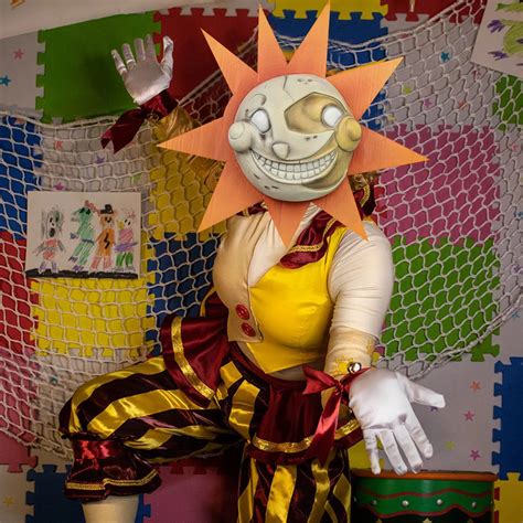 Step into the Spotlight with an Electrifying FNAF Sun Costume