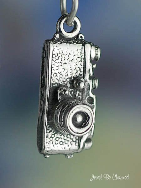 Sterling Silver Vintage Camera Dimensional Kindle Editon