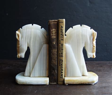 Stone Bookends: Guardians of Your Literary Treasures