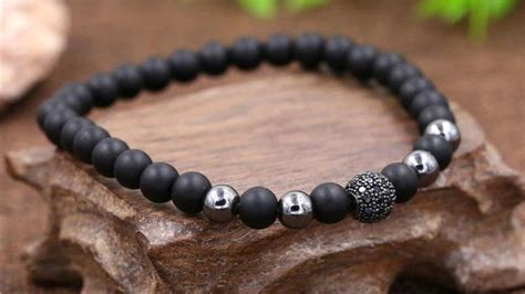 Stone Bracelets: A Timeless Accessory with Healing Properties