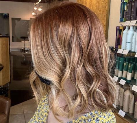 Strawberry Blonde Hair Color Highlights: The Ultimate Guide