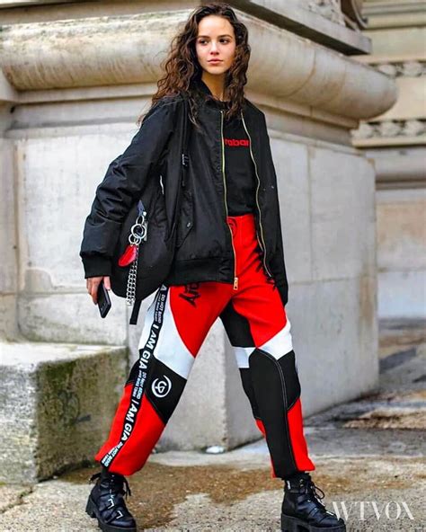 Streetwear for Ladies: A Guide to the Latest Trends and Styles