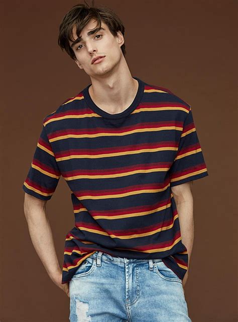 Striped T-Shirt Mens: A Versatile Wardrobe Essential for Every Season