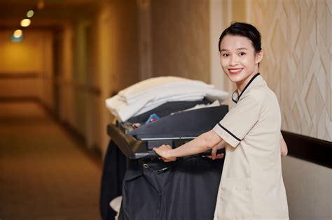 Strong demand for uniform and facility services: