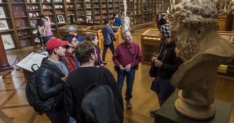Study Abroad at Grinnell College: A Transformative Experience