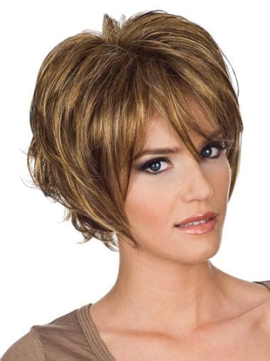 Style Auburn Layered Wavy Short Wigs in 2025: A Guide to the Latest Trends