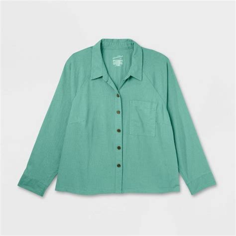 Style Guide: Elevate Your Wardrobe with the Universal Thread Long Sleeve Shirt in Green