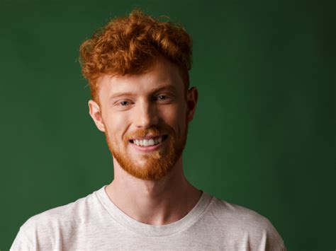 Styling Tips for Redhead Hair Wigs for Men