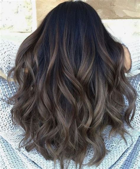 Subtle Ash Ombre: