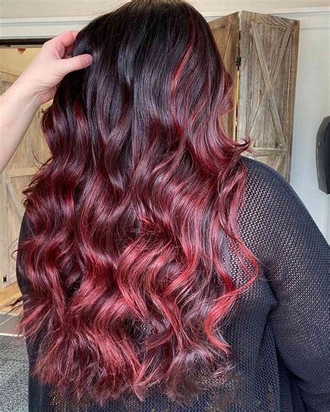 Subtle Burgundy Ombre: