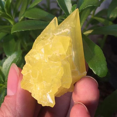 Sulfur Quartz: The Gemstone of Transformation and Healing