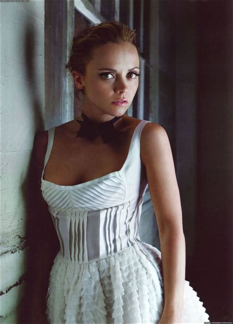 Sultry and Captivating: Unveiling the Alluring Beauty of Christina Ricci