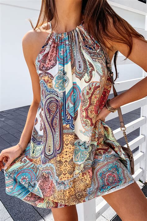 Summertime Style Essential: Halter Neck Summer Dresses